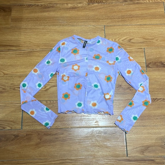 HM Purple Sheer Flower Crop Top - Picture 1 of 4
